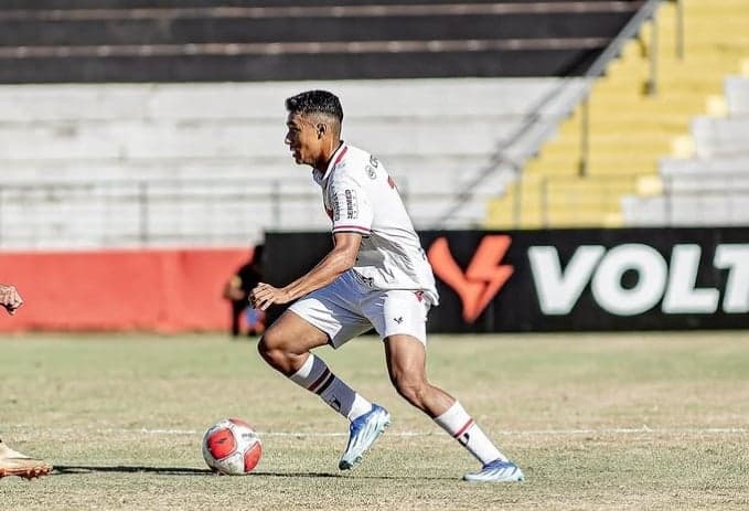 Pedro Severino foi revelado pelo Botafogo-SP e agora pertence ao Red Bull Bragantino. (Foto: Dilvulgação/ Pedro Severino)