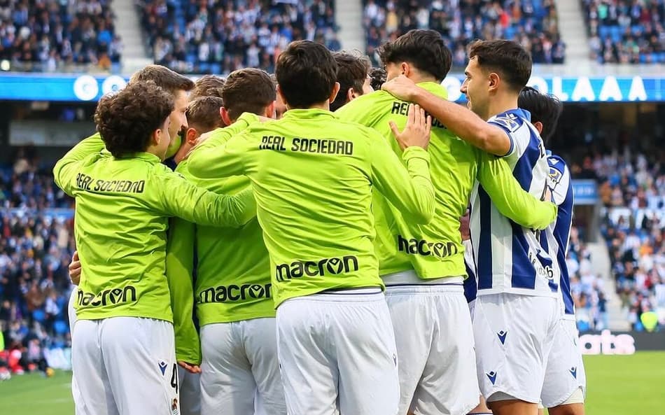 Real-Sociedad-aspect-ratio-512-320