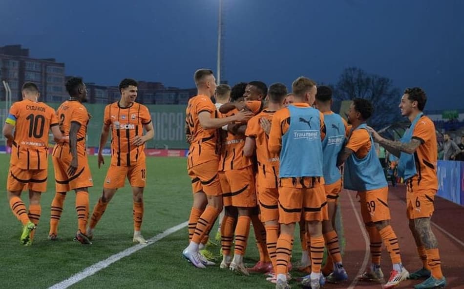 Ex-Atlético Mineiro é herói da classificação de clube europeu com gol nos acréscimos