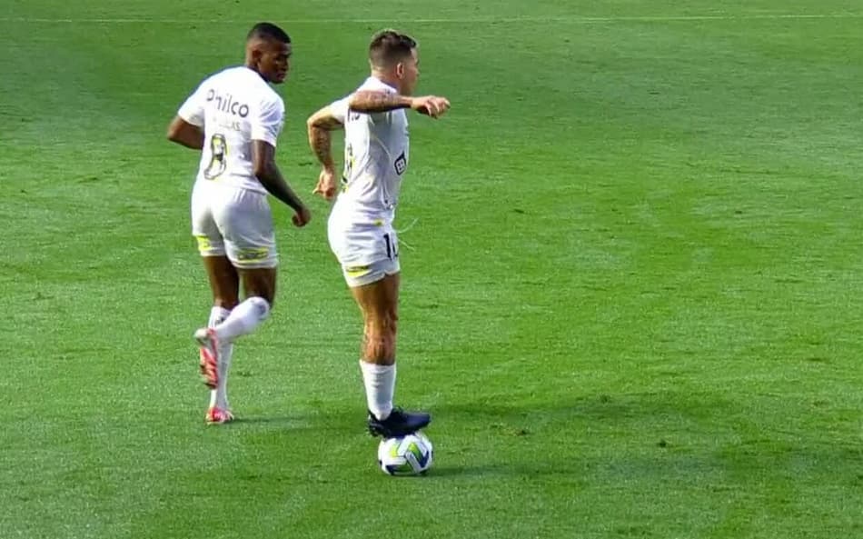 ‘Maldição do Vasco’: internautas apontam coincidência entre rebaixados
