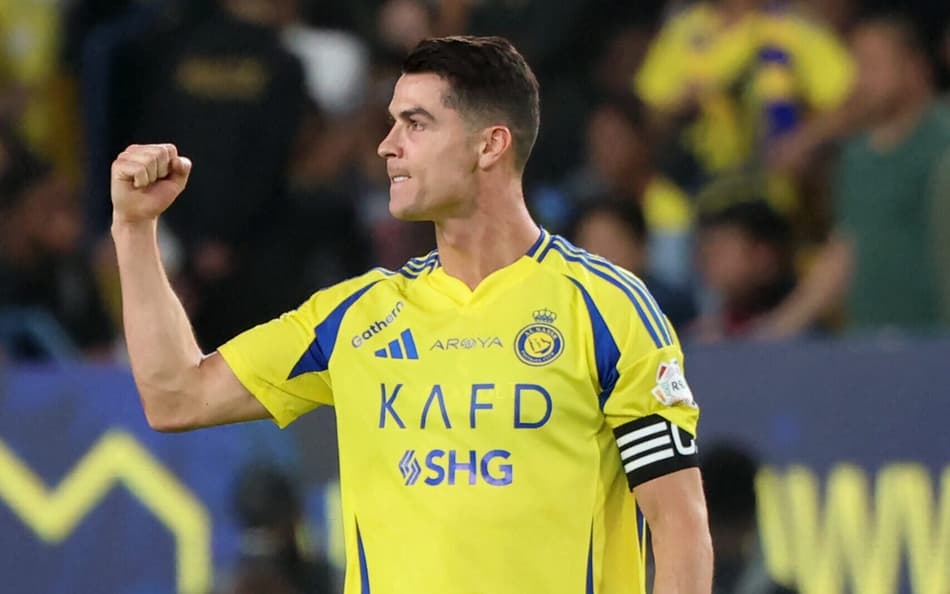 al-nassr-cristiano-ronaldo-scaled-e1744490209749-aspect-ratio-512-320