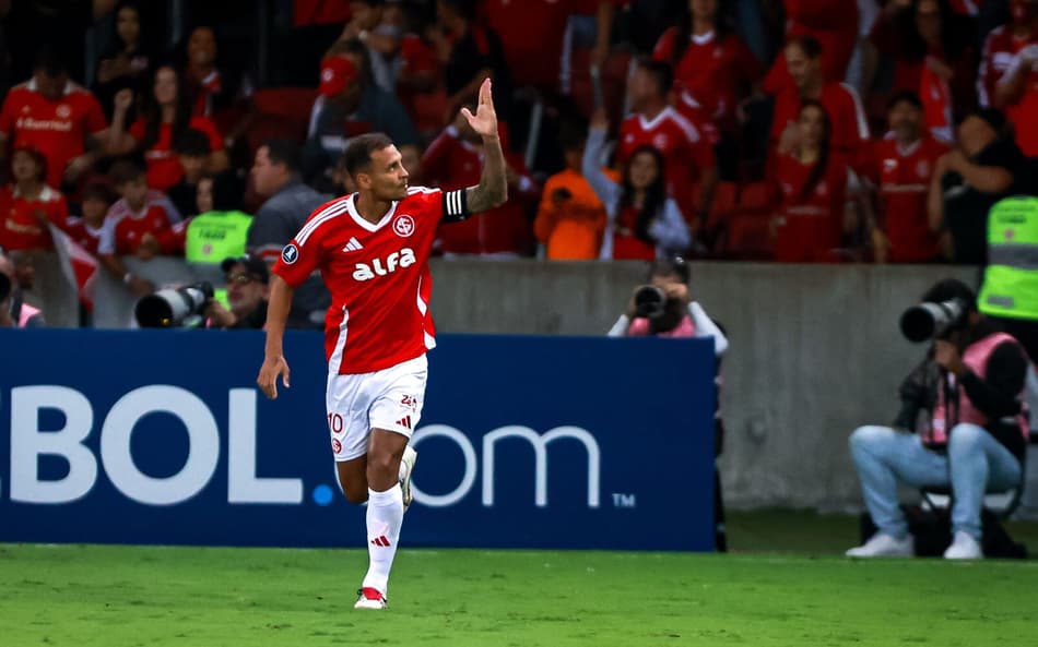 Alan Patrick: ‘Nem sempre acontece de marcar três gols’