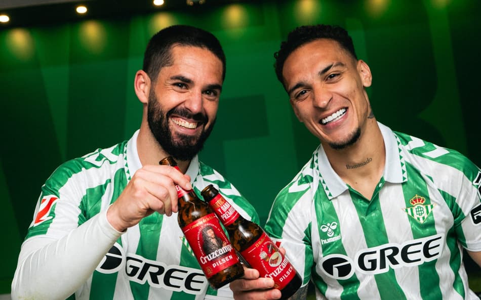 Isco pede ‘vaquinha’ ao Bétis para comprar Antony