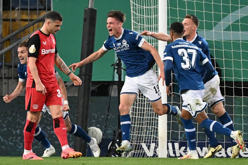 FBL-GER-CUP-BIELEFELD-LEVERKUSEN