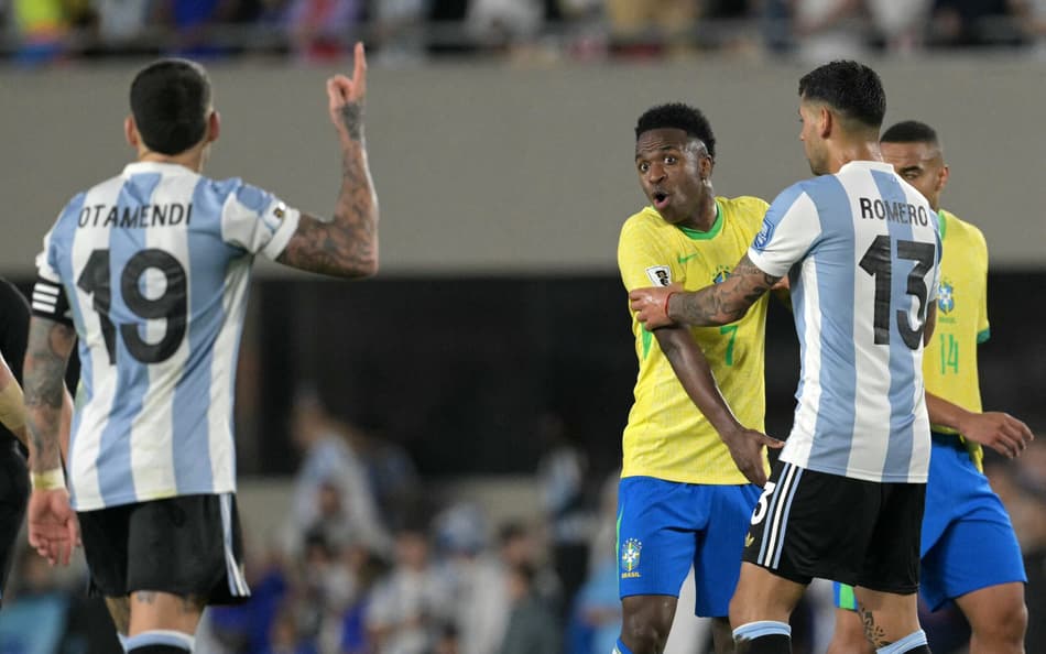 Dublador revela o que disseram jogadores do Brasil em derrota para a Argentina