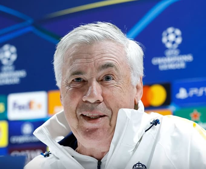 Carlo Ancelotti durante entrevista coletiva do Real Madrid