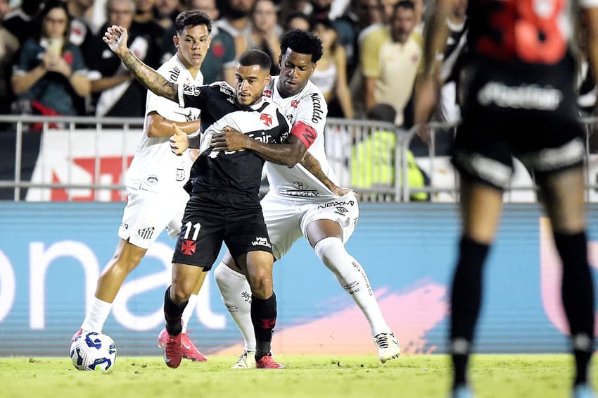 Philippe Coutinho - Vasco x Santos - Brasileirão