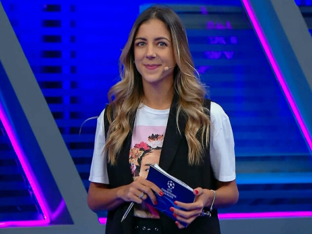 A apresentadora Domitila Becker foi demitida do SBT. A emissora de Silvio Santos tomou a decisão após a perda do direito de transmissão da Libertadores, que retornou para a Globo. Além de Domitila, o SBT dispensou a repórter Fernanda Arantes e dois funcionários que atuavam por trás das câmeras: Zeca Maraston e Rogério Olmo. A informação foi publicada inicialmente pelo portal "R7" e confirmada pelo LANCE!. Atualmente, a jornalista é apresentadora de esportes no canal UOL. A apresentadora Domitila Becker foi demitida do SBT. A emissora de Silvio Santos tomou a decisão após a perda do direito de transmissão da Libertadores, que retornou para a Globo. Além de Domitila, o SBT dispensou a repórter Fernanda Arantes e dois funcionários que atuavam por trás das câmeras: Zeca Maraston e Rogério Olmo. A informação foi publicada inicialmente pelo portal "R7" e confirmada pelo LANCE!. Atualmente, a jornalista é apresentadora de esportes no canal UOL.