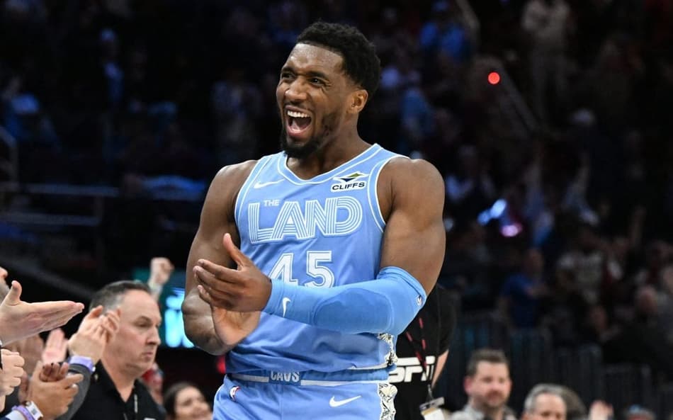 Cleveland Cavaliers é o primeiro a garantir vaga para os playoffs da NBA