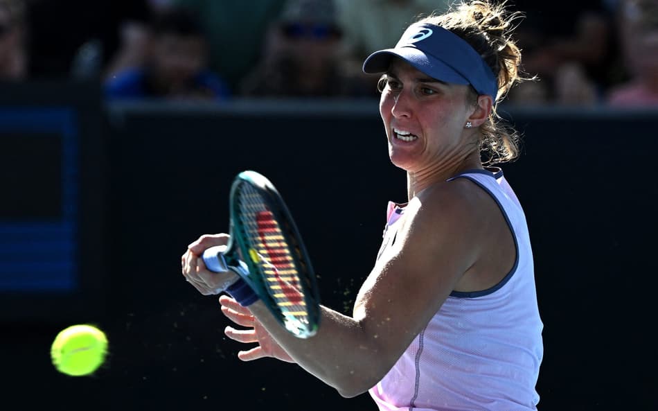 Bia Haddad se despede na semi de duplas no WTA 1000 de Doha