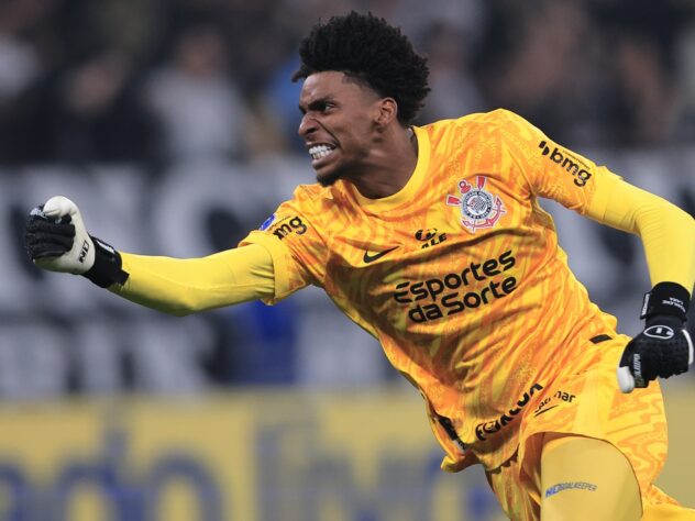 Hugo Souza, Corinthians - 28º lugar Hugo Souza, Corinthians - 28º lugar