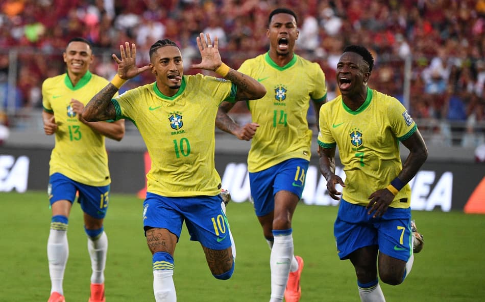 Jogador da Seleção Brasileira sofreu grave lesão muscular e terá de passar por cirurgia (Foto: Federico Parra/AFP)