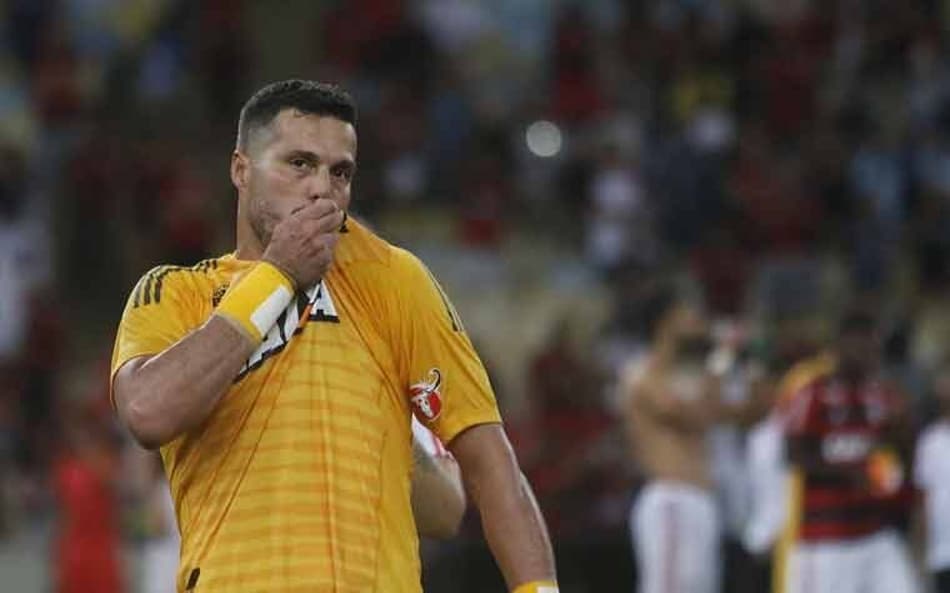 Júlio César aposta em titular do Flamengo como surpresa do Mundial e define final dos sonhos