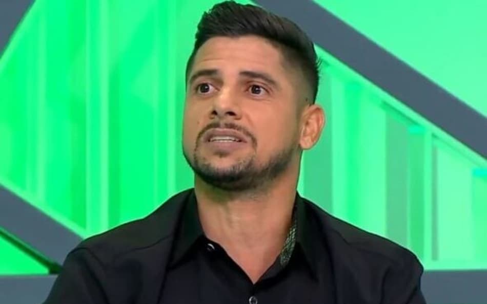 Após Cicinho, Band contrata ex-jogador de Palmeiras, Santos e Corinthians