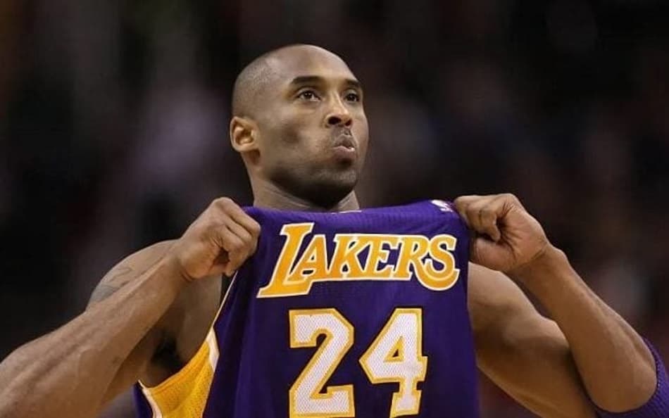 9 anos do adeus de Kobe Bryant com o Lakers na NBA; relembre jogo histórico