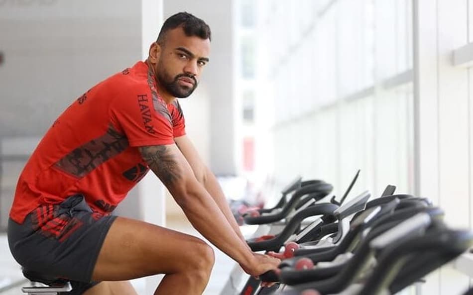 Mercado da Bola: Cruzeiro fica próximo de tirar Fabrício Bruno do Flamengo