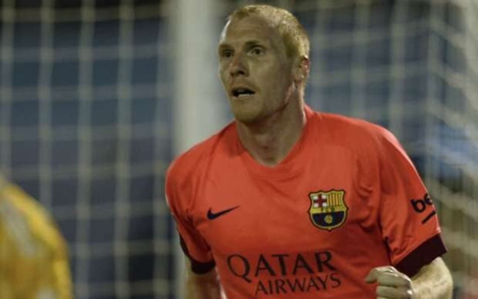 Ex-jogador do Barcelona é visto trabalhando em loja de artigos esportivos