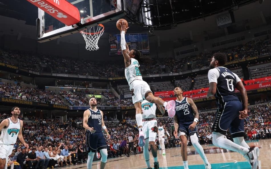 NBA: Grizzlies tem vitória fácil sobre o Mavericks e vai aos playoffs