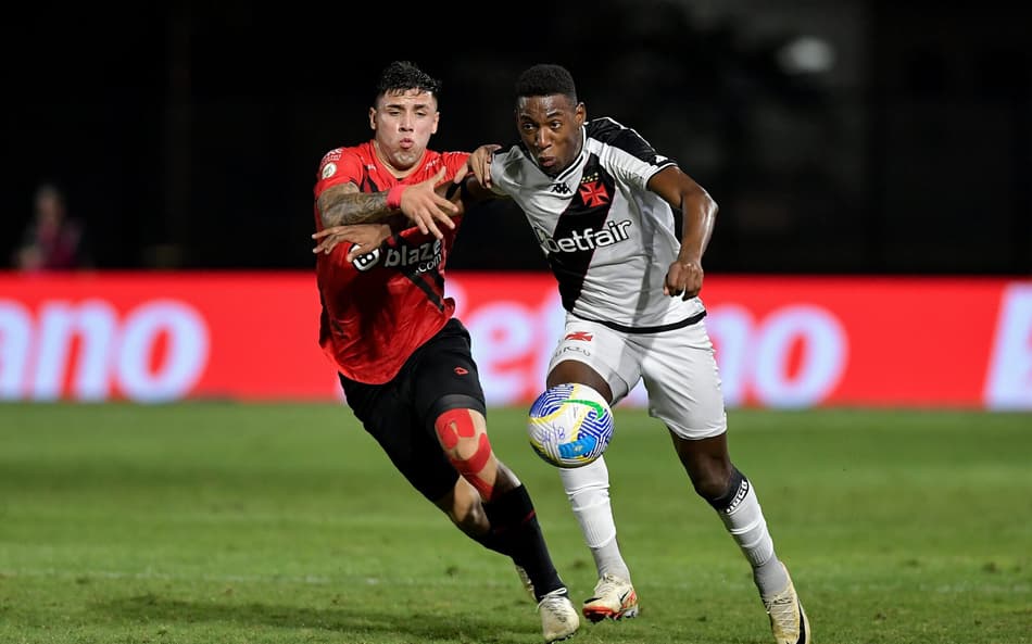 Vasco x Atlético-GO: onde assistir ao vivo, horário e escalações do jogo pelo Brasileirão