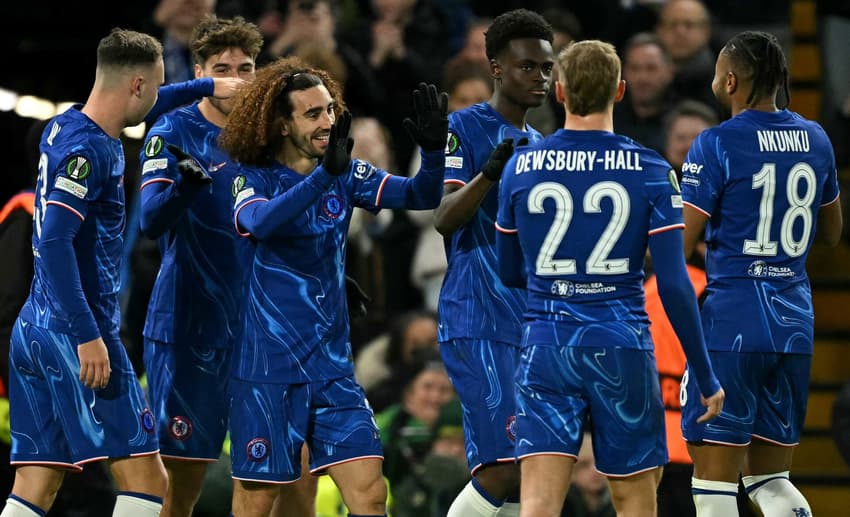 O Chelsea encara o Fulham pela Premier League (Foto: JUSTIN TALLIS / AFP)