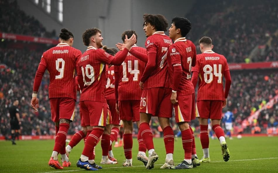 Estrela do Liverpool responde sobre interesse do Real Madrid