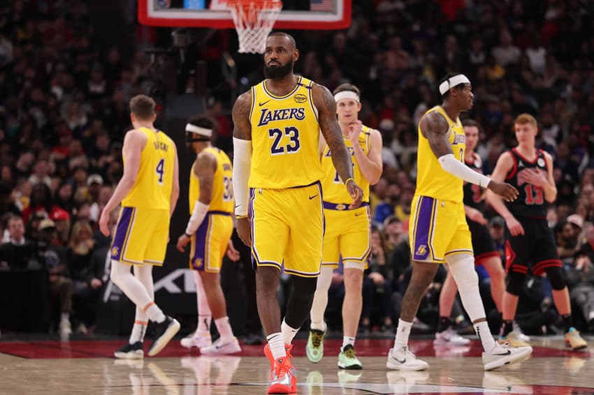 Los Angeles Lakers v Chicago Bulls