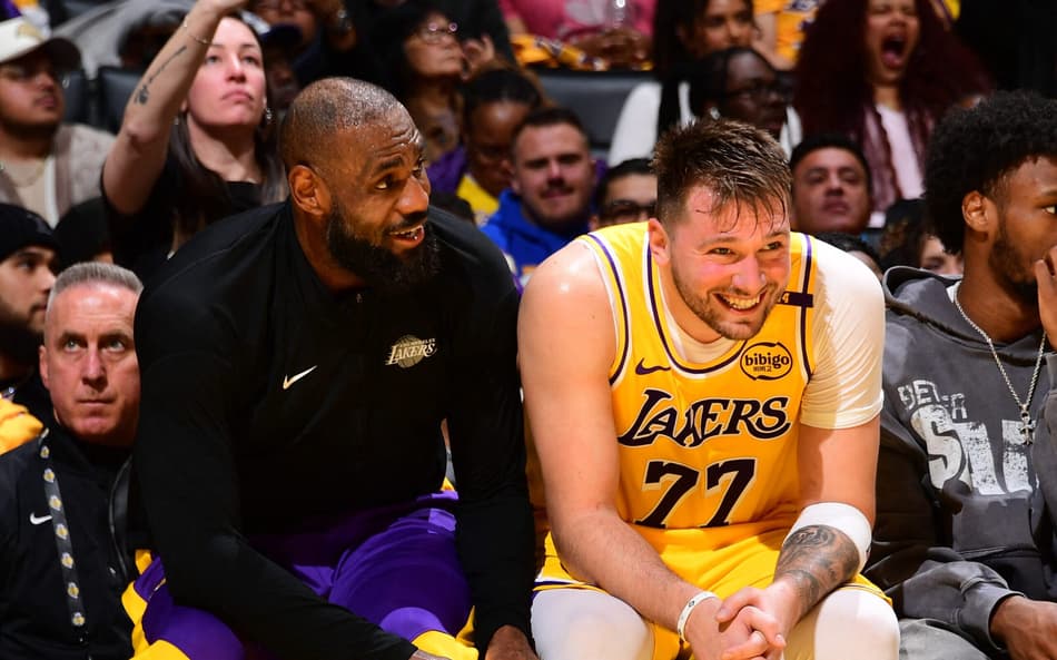Luka Doncić supera LeBron e Curry em ranking da NBA e quebra recorde