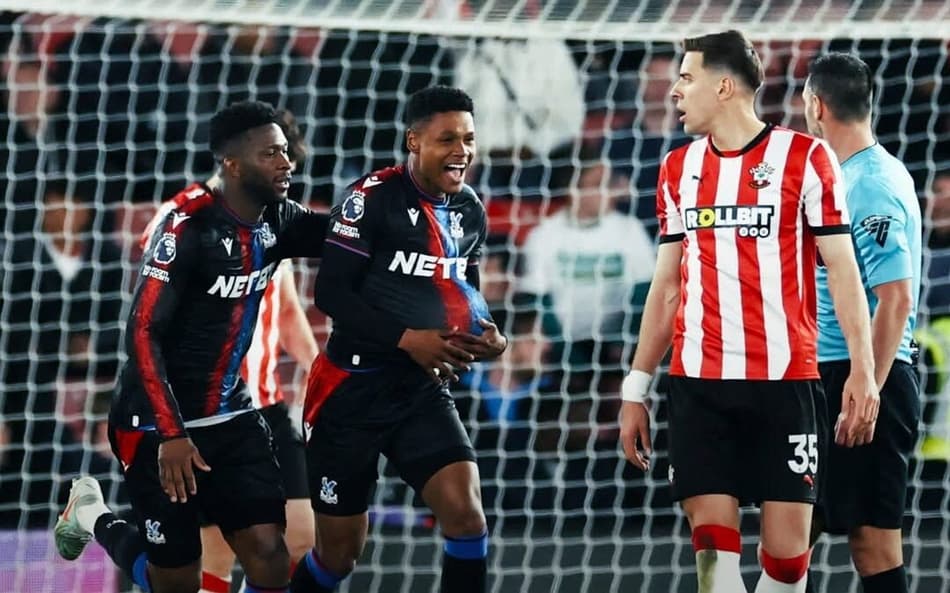 Ex-Flamengo vive ‘melhor momento de sua vida’ após gol marcado na Premier League
