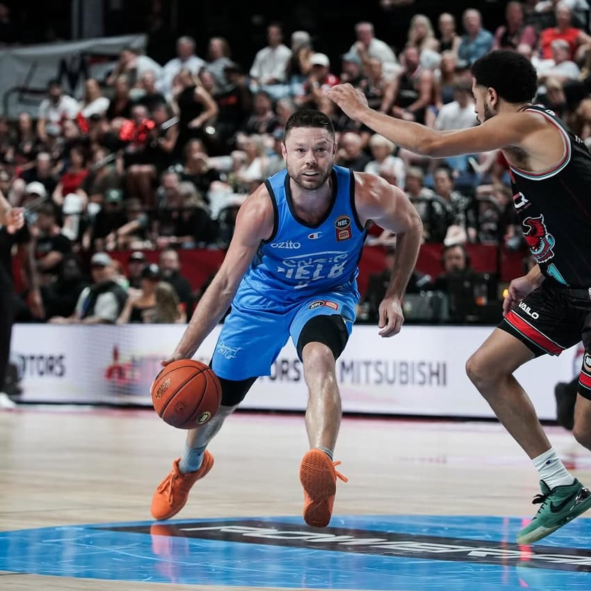 matthew-dellavedova-melbourne-united