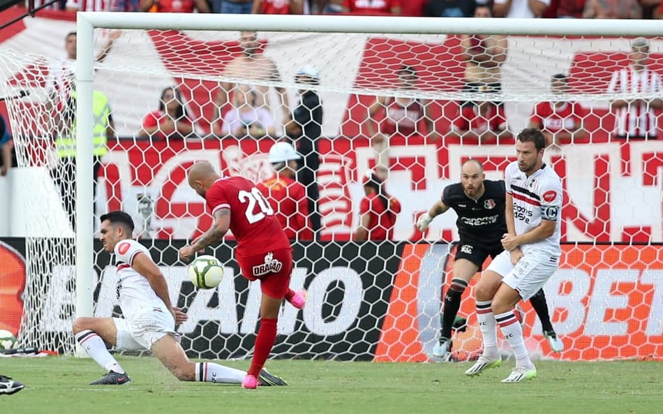 Náutico x Santa Cruz: quem venceu o Clássico das Emoções?