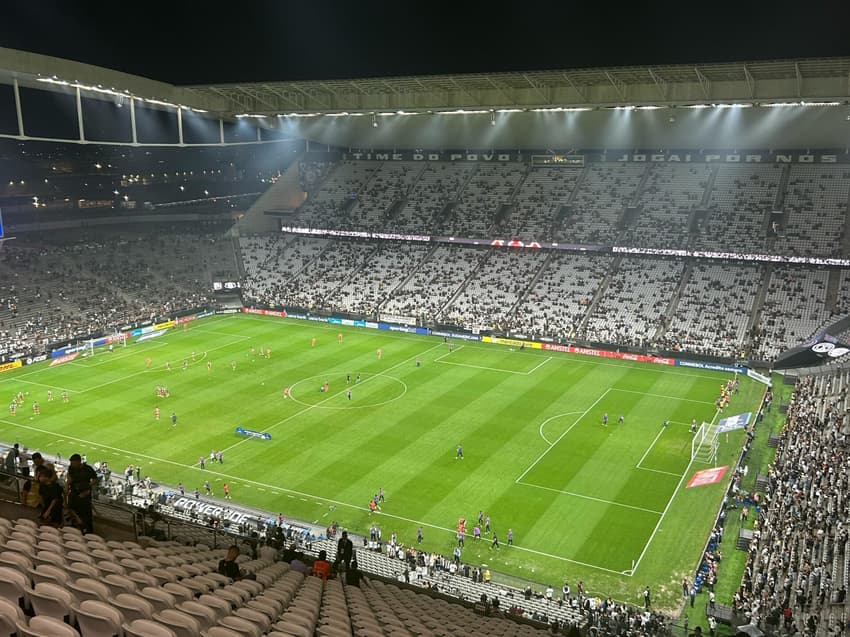 Neo Química Arena recebe Corinthians x Huracán pela Sul-Americana 2025