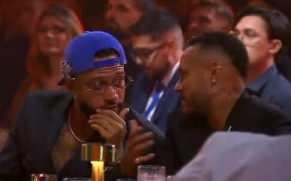 Neymar, do Santos, manda recado a MC Hariel, e Depay responde: ‘Vai Corinthians’