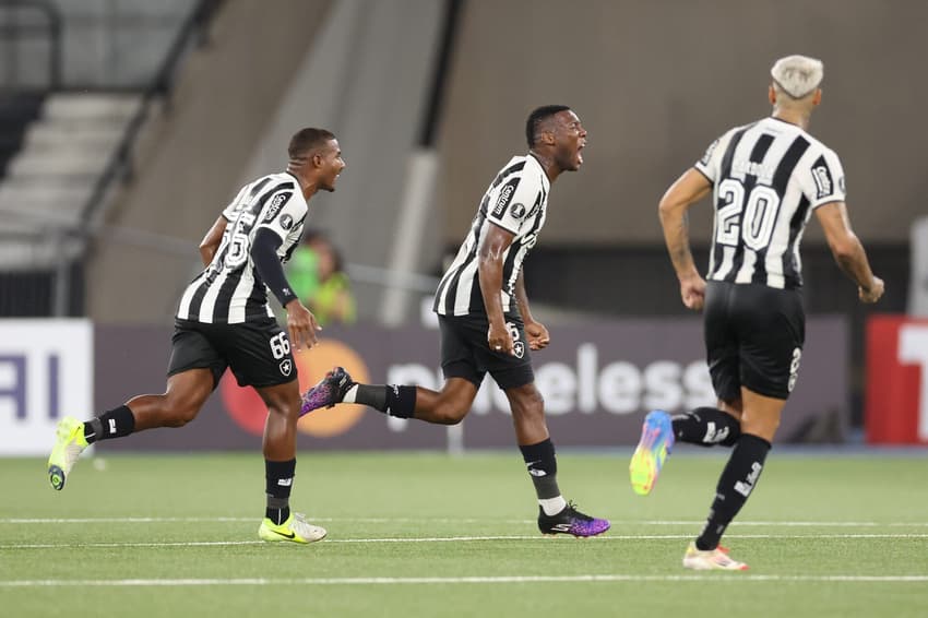 Patrick de Paula, jogador do Botafogo