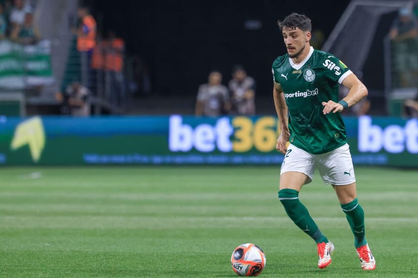 SP – SAO PAULO – 02/16/2025 – PAULISTA 2025, PALMEIRAS x SAO PAULO – Piquerez player of Palmeiras during the match against Sao Paulo at the Arena Allianz Parque stadium for the 2025 Sao Paulo championship. Photo: Marcello Zambrana/AGIF (via AP)
