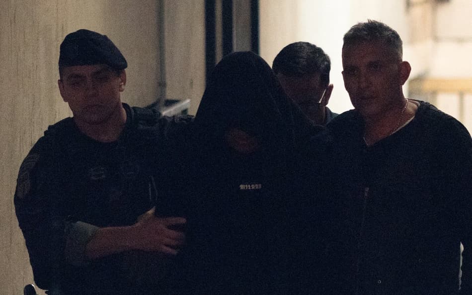 Ex-segurança de Maradona é preso por mentir em julgamento sobre a morte