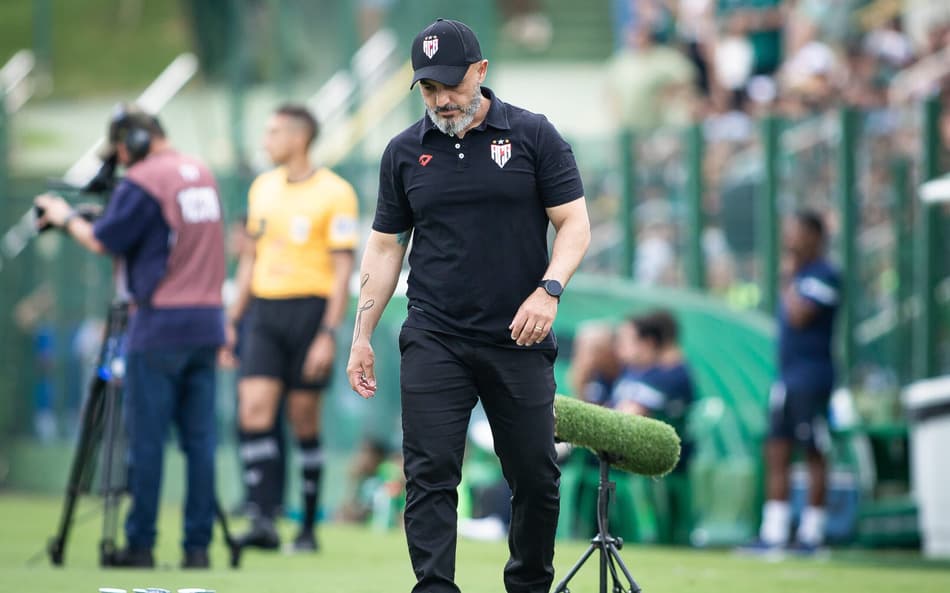 Técnico de time da Série B é demitido após dois meses no cargo