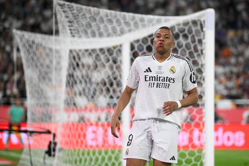 Kylian Mbappé - Barcelona x Real Madrid - Copa do Rei