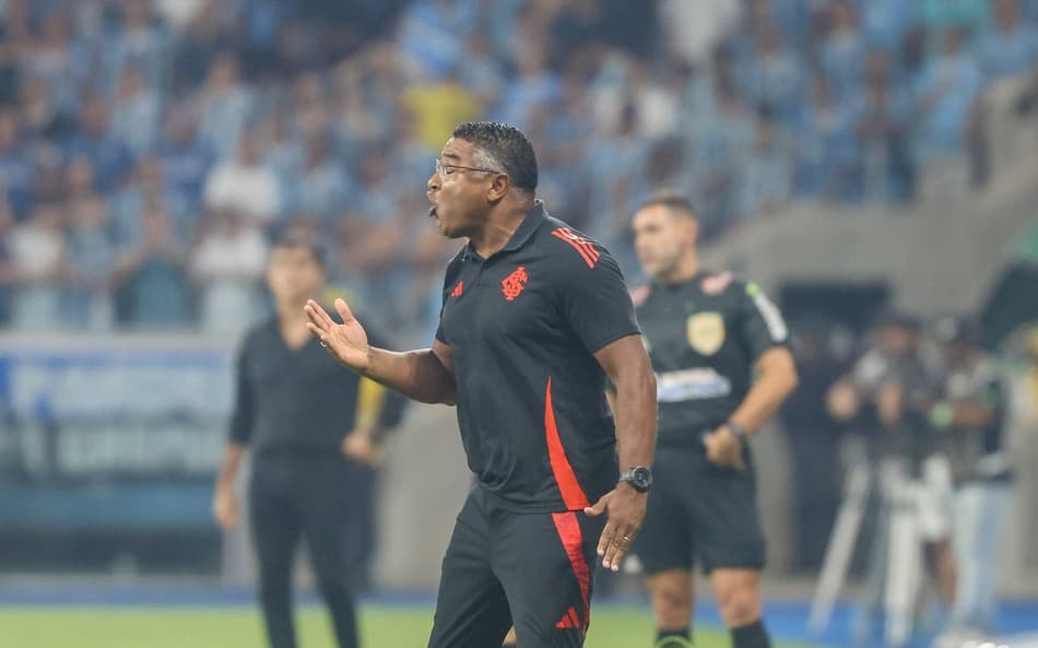 Internacional chega com vantagem, mas com novo desfalque