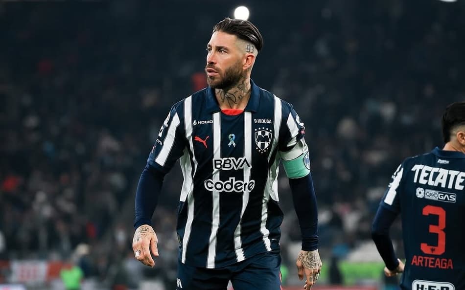 Qual o salário de Sergio Ramos no Monterrey, do México?