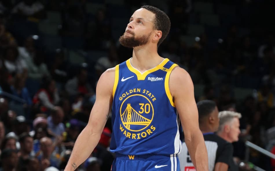 Stephen Curry joga hoje? Veja horário e onde assistir a Spurs x Warriors