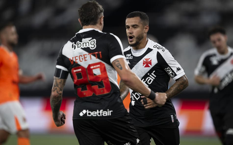 Vasco domina o Nova Iguaçu e se classifica na Copa do Brasil