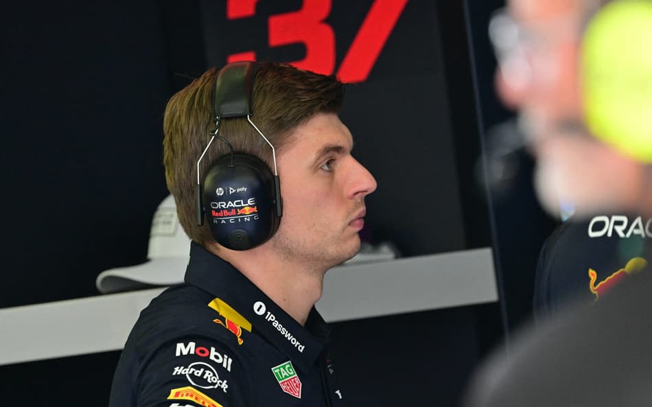 Verstappen volta a sugerir trapaça da McLaren na F1: ‘Sei o que está acontecendo’