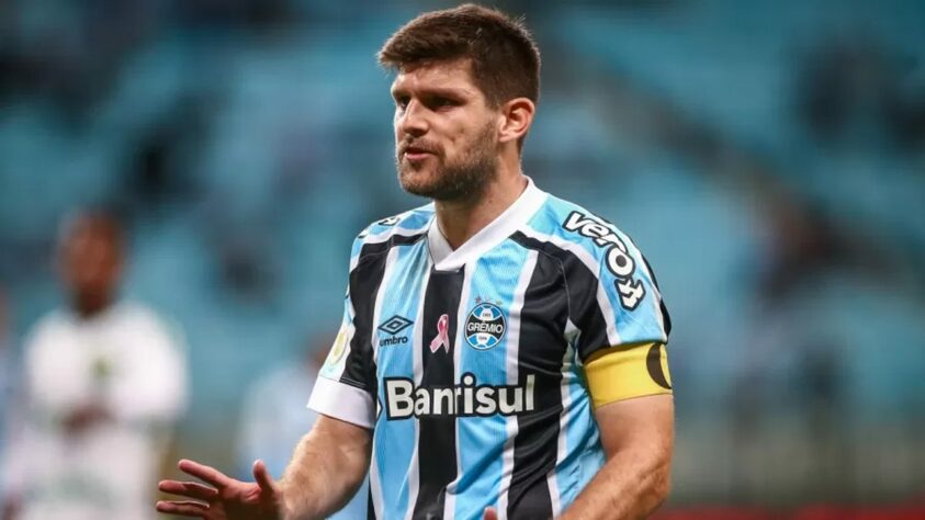 ESFRIOU - Kannemann tornou-se alvo do Boca Juniors, da Argentina. Contudo, após a equipe Xeneize entrar em contato com o estafe do atleta, o time se "assustou" com os valores da transação. Vale citar que San Lorenzo e Independiente sonham com o jogador. ESFRIOU - Kannemann tornou-se alvo do Boca Juniors, da Argentina. Contudo, após a equipe Xeneize entrar em contato com o estafe do atleta, o time se "assustou" com os valores da transação. Vale citar que San Lorenzo e Independiente sonham com o jogador.