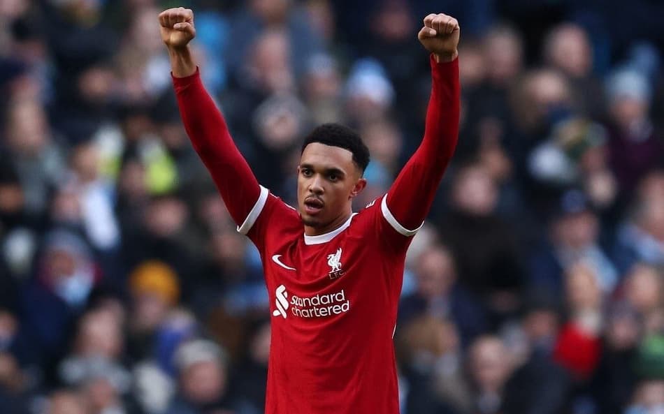 Ídolo da Inglaterra defende movimento de Arnold para o Real Madrid: ‘Jogo limpo para ele’