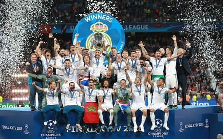 1280px-Real_Madrid_C.F._the_Winner_Of_The_Champions_League_in_2018_1-aspect-ratio-512-320