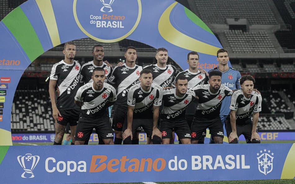 Vasco encara o Operário-PR na terceira fase da Copa do Brasil
