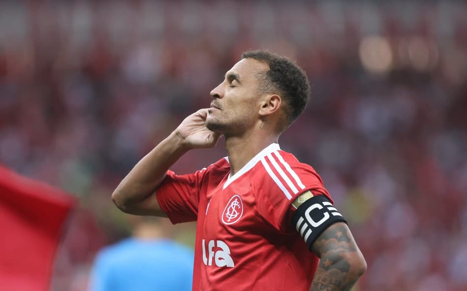 Web rasga elogios a Alan Patrick após atuação de gala contra o Juventude: ‘melhor do Brasil’