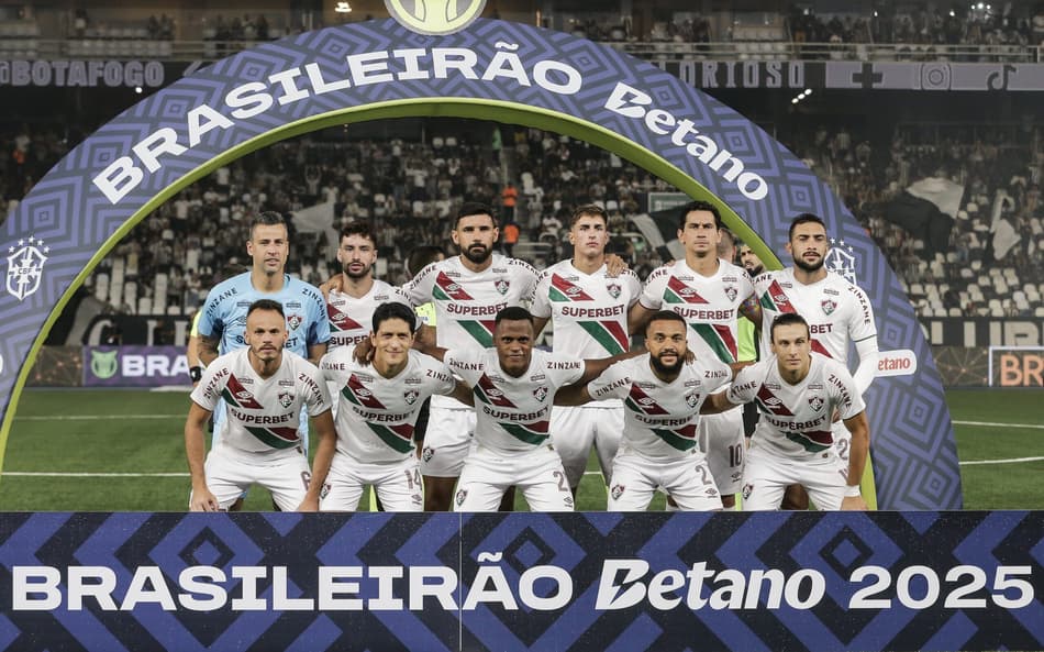 ANÁLISE: Fluminense paga o preço por assistir rival jogar e conhece primeira derrota na ‘Era Renato’