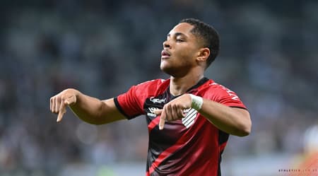 Vitor Roque - Athletico-PR