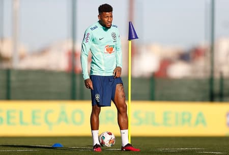 Émerson Royal - treino Seleção Brasileira